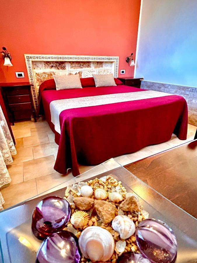 B&B L'Angolino Della Nonna Кастелуцо Екстериор снимка