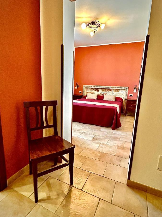 B&B L'Angolino Della Nonna Кастелуцо Екстериор снимка