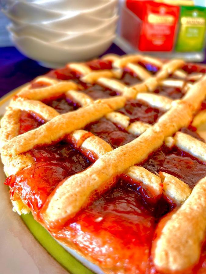B&B L'Angolino Della Nonna Кастелуцо Екстериор снимка