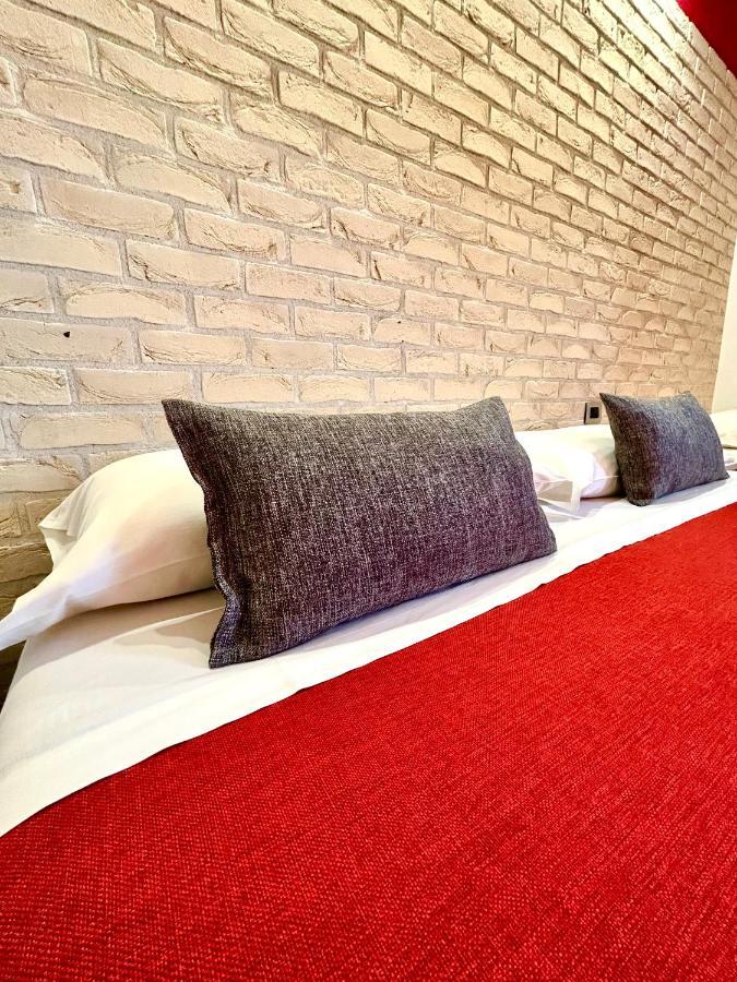 B&B L'Angolino Della Nonna Кастелуцо Екстериор снимка