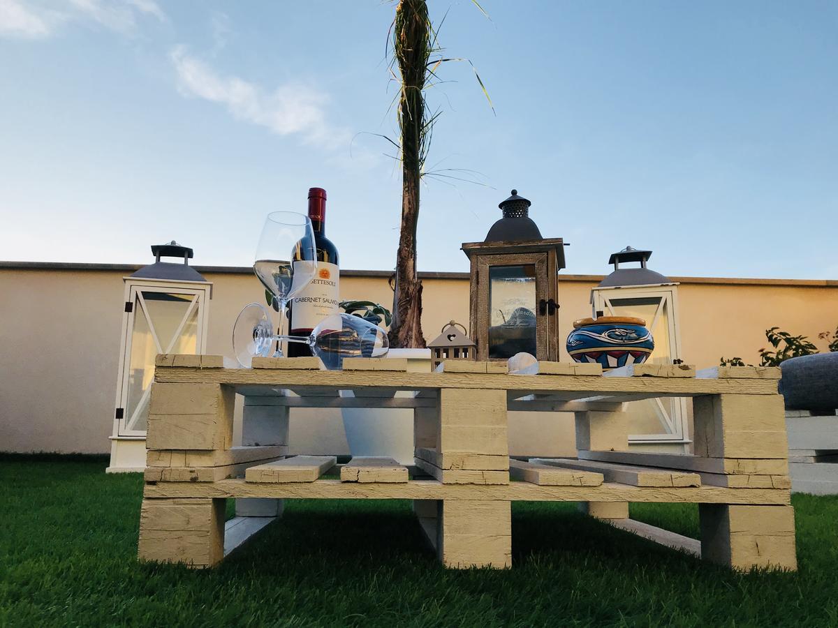 B&B L'Angolino Della Nonna Кастелуцо Екстериор снимка